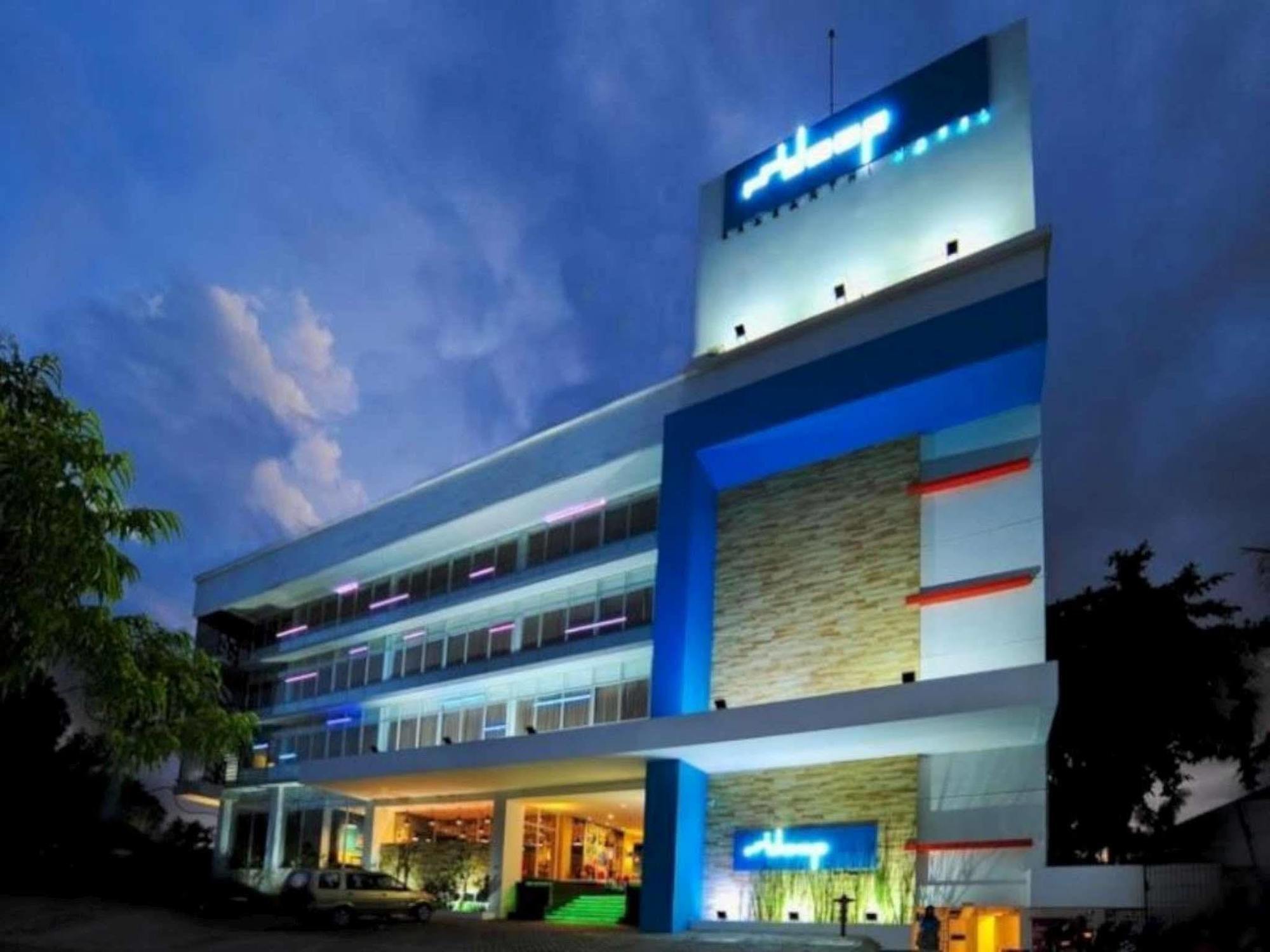 Idoop Hotel By Prasanthi Mataram Exterior photo